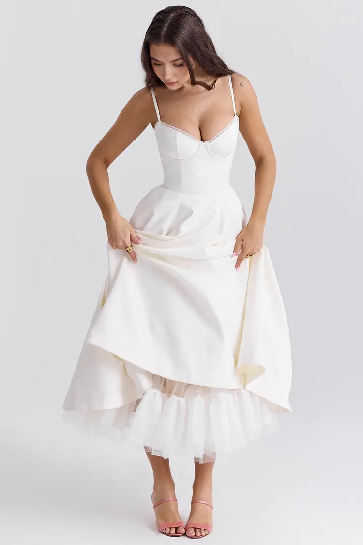 Vestido Charlotte Midi Acinturado