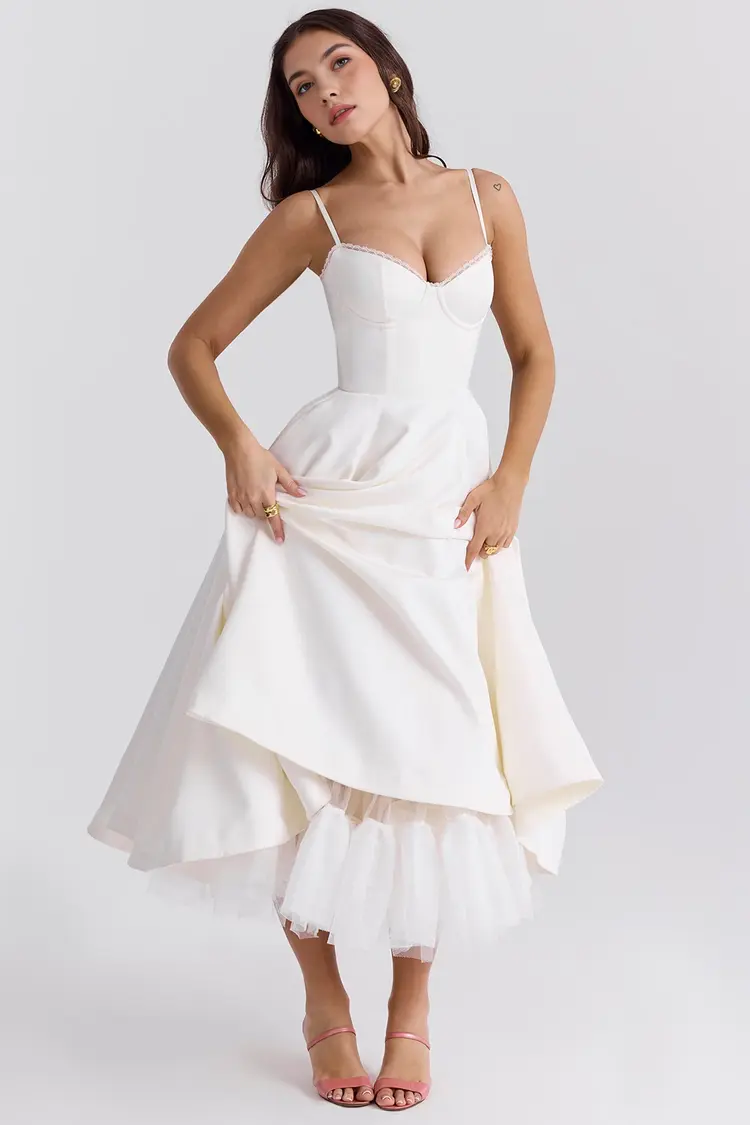 Vestido Charlotte Midi Acinturado