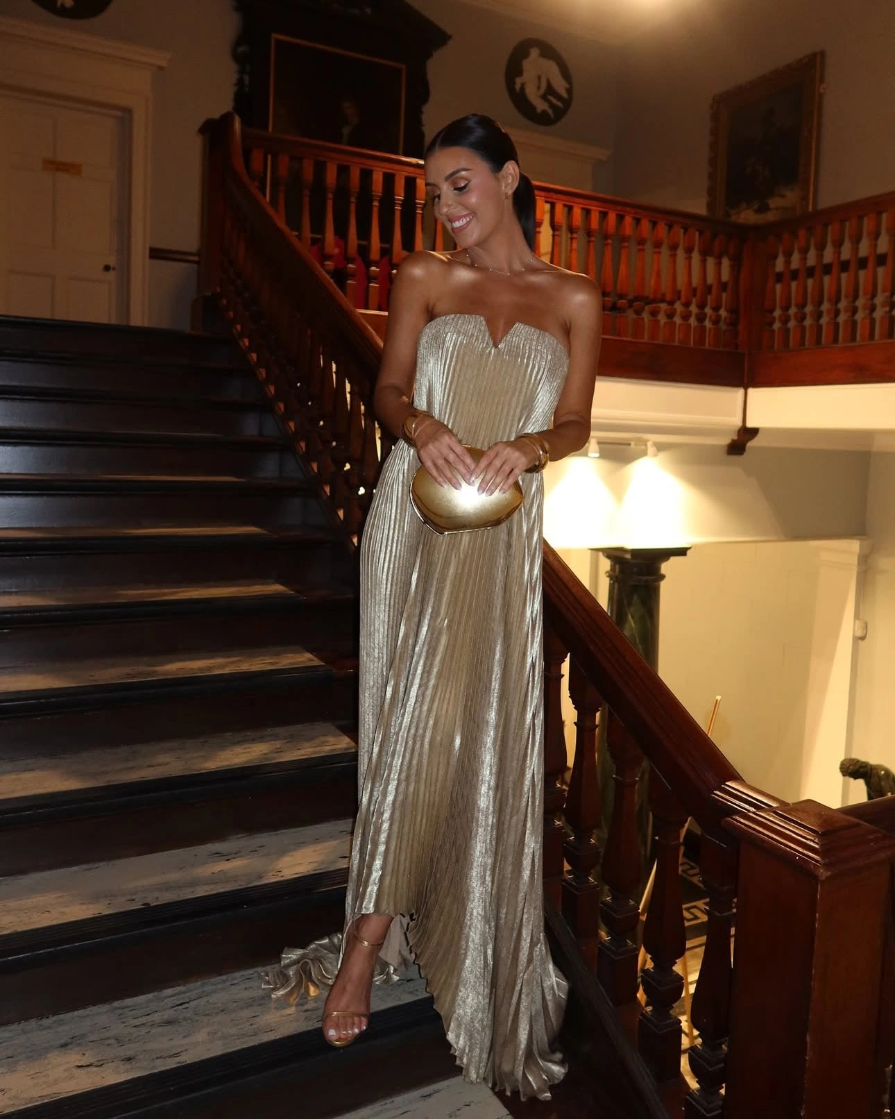 Vestido Victoria Longo Plissado