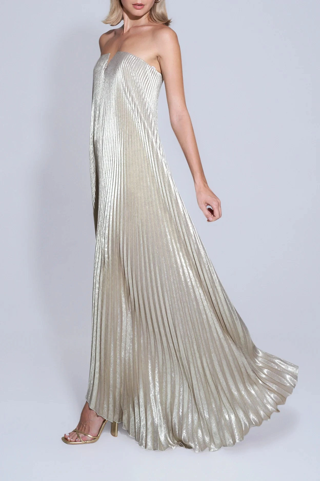 Vestido Victoria Longo Plissado