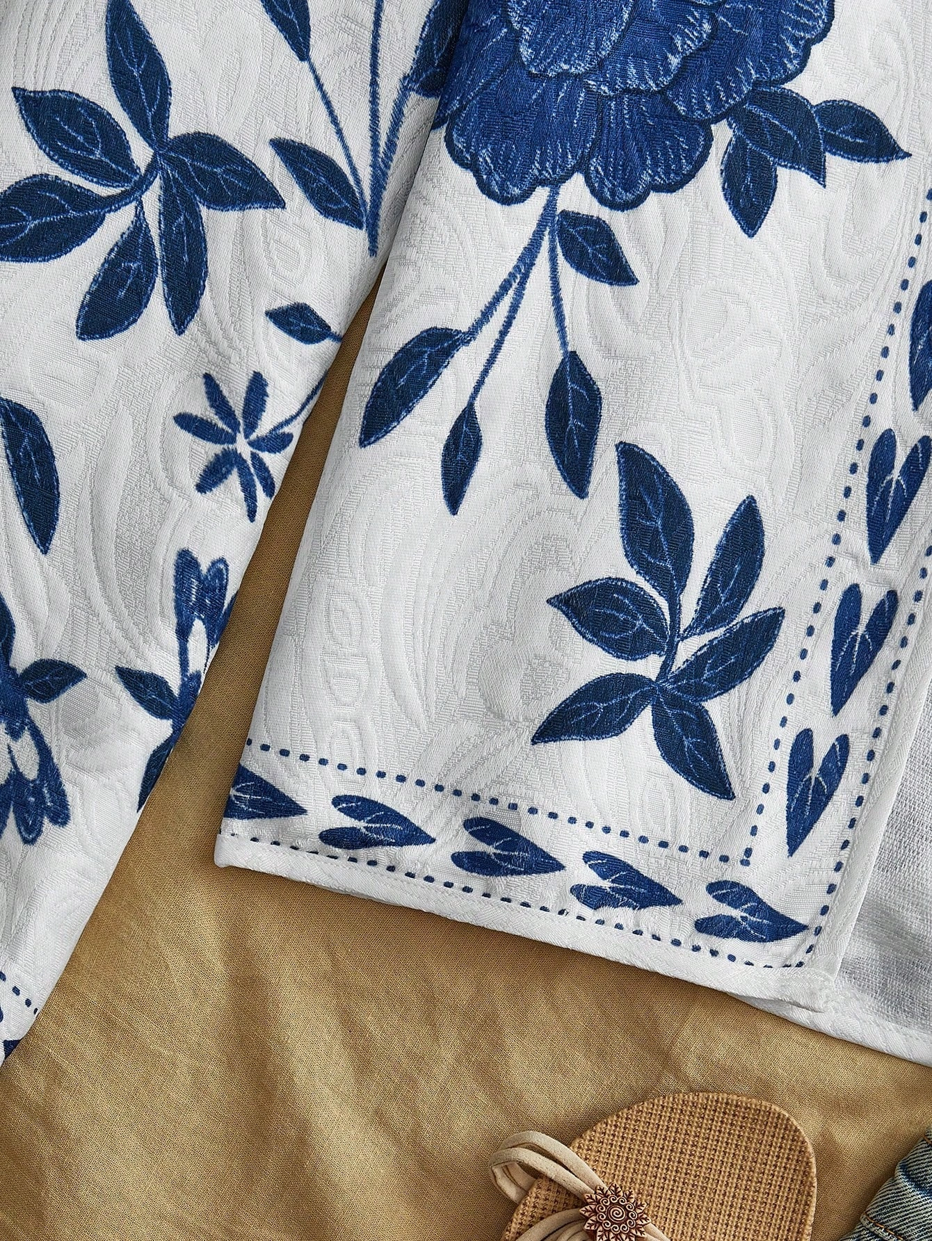 Jaqueta Boho com Bordado Floral