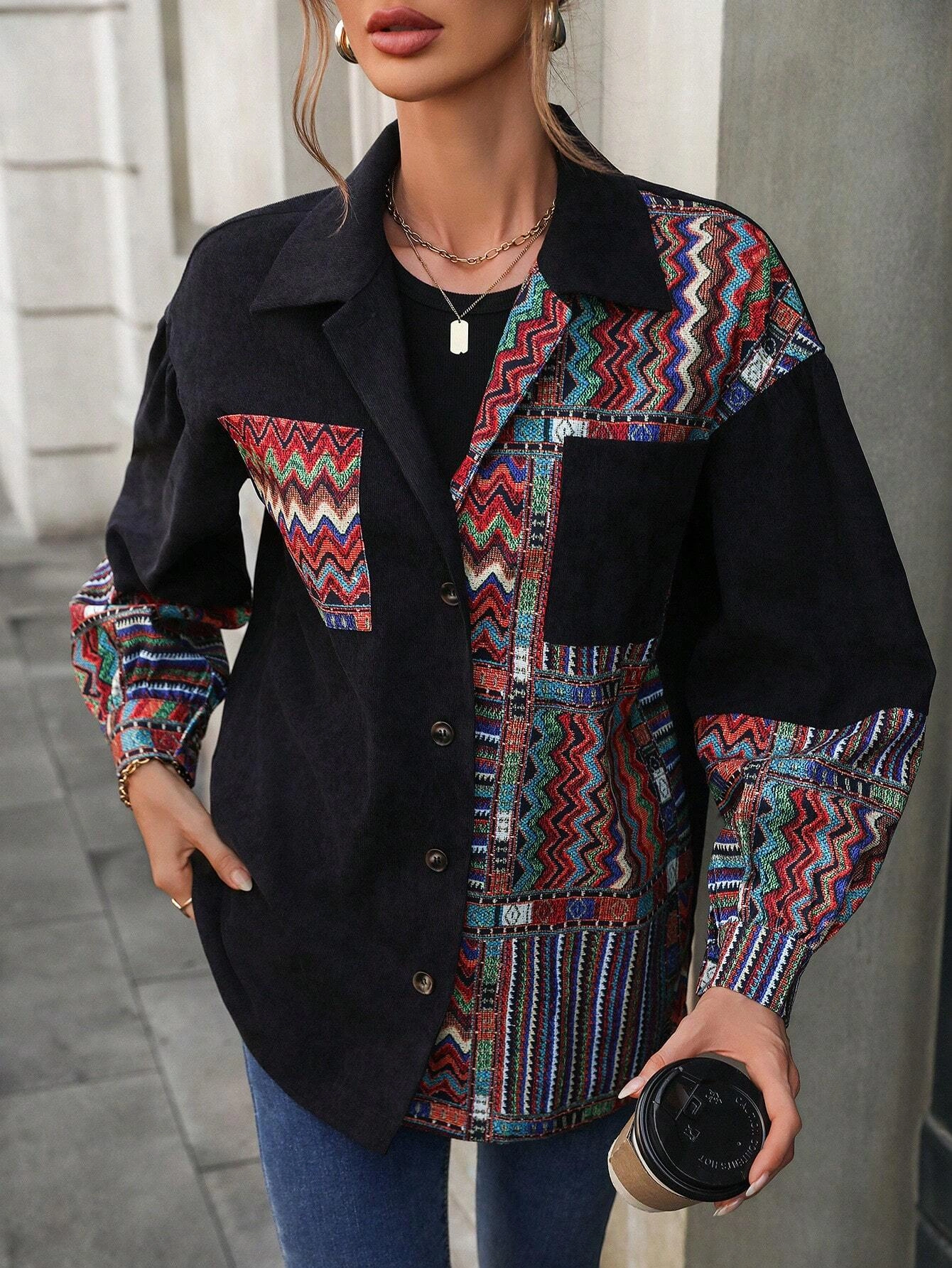 Jaqueta Oversized Indiana com Estampa Geométrica