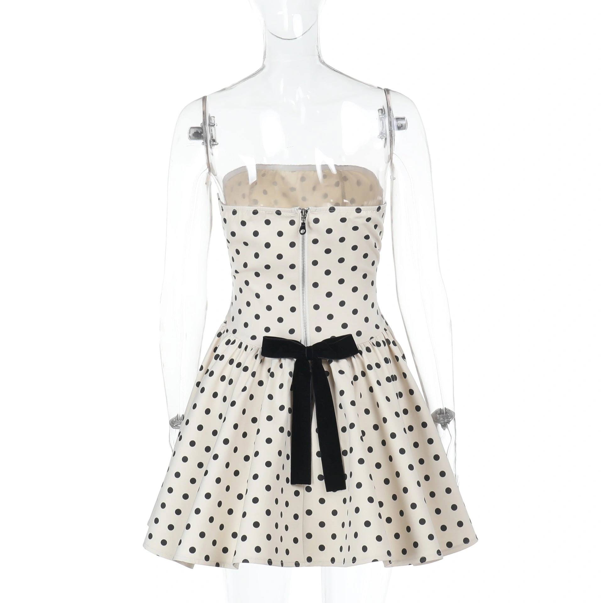 Vestido Charlotte Curto Tomara que Caia em Poá