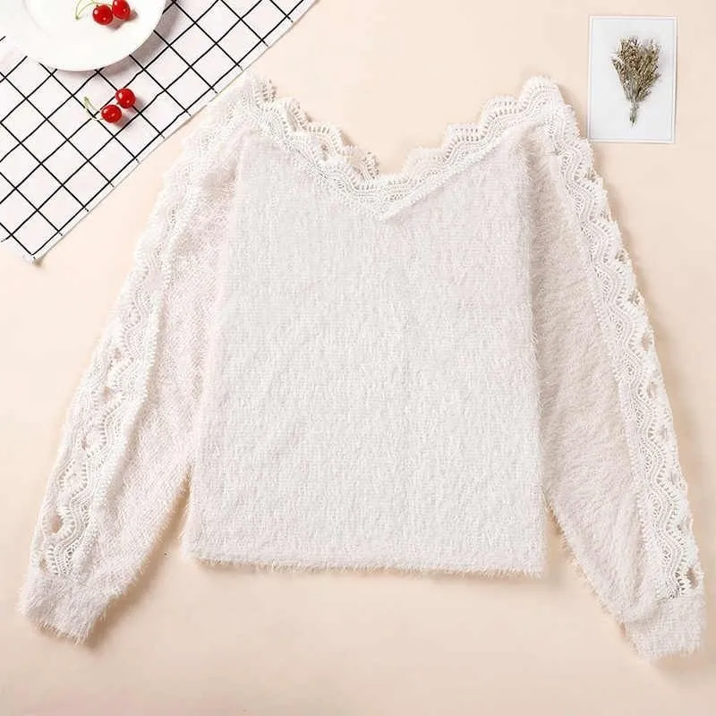 Blusa Pelinhos e Renda Branca - Imagem 5