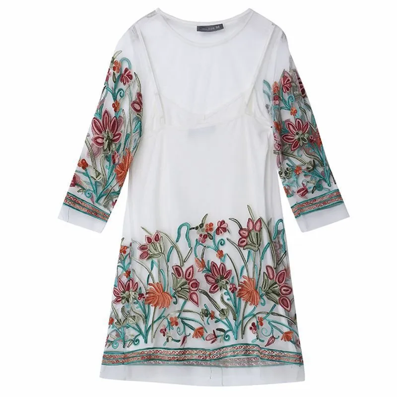 Vestido Sobreposição Bordado - Imagem 5