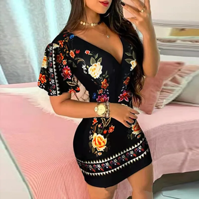 Vestido Curto Decote V Floral - Imagem 3