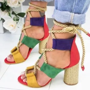 Sandália Multicolor Cordas