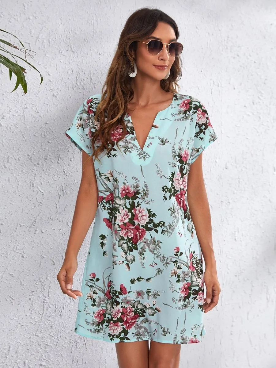 Vestido Curto Floral Elegante