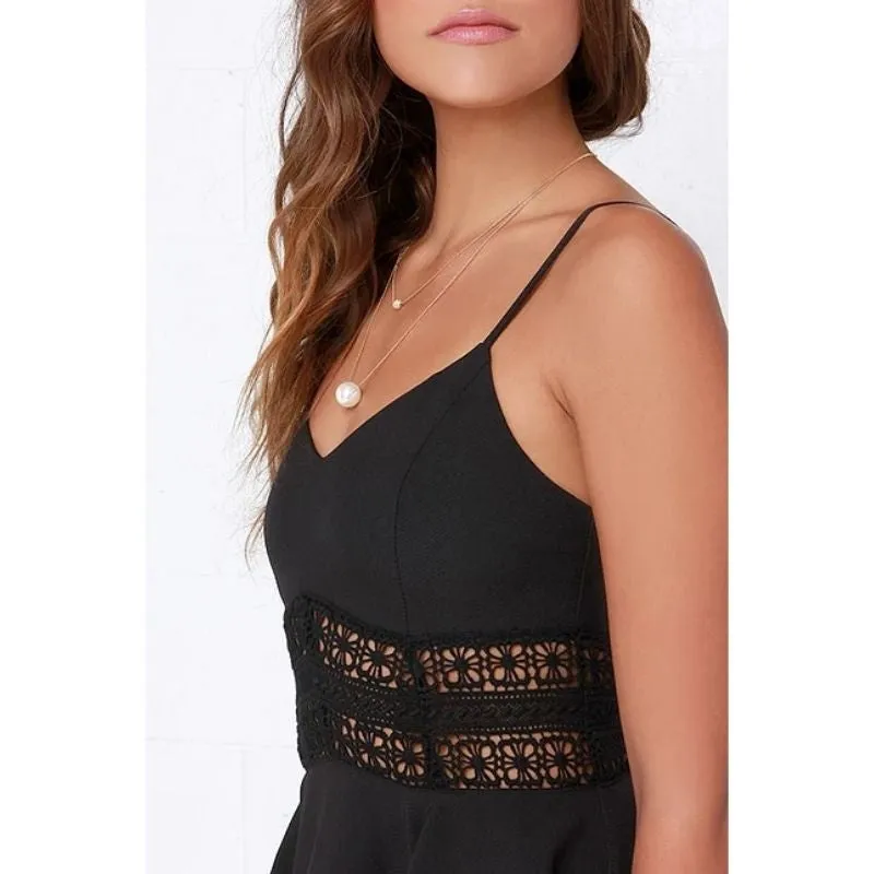 Vestido Curto Detalhe Crochê - Imagem 10