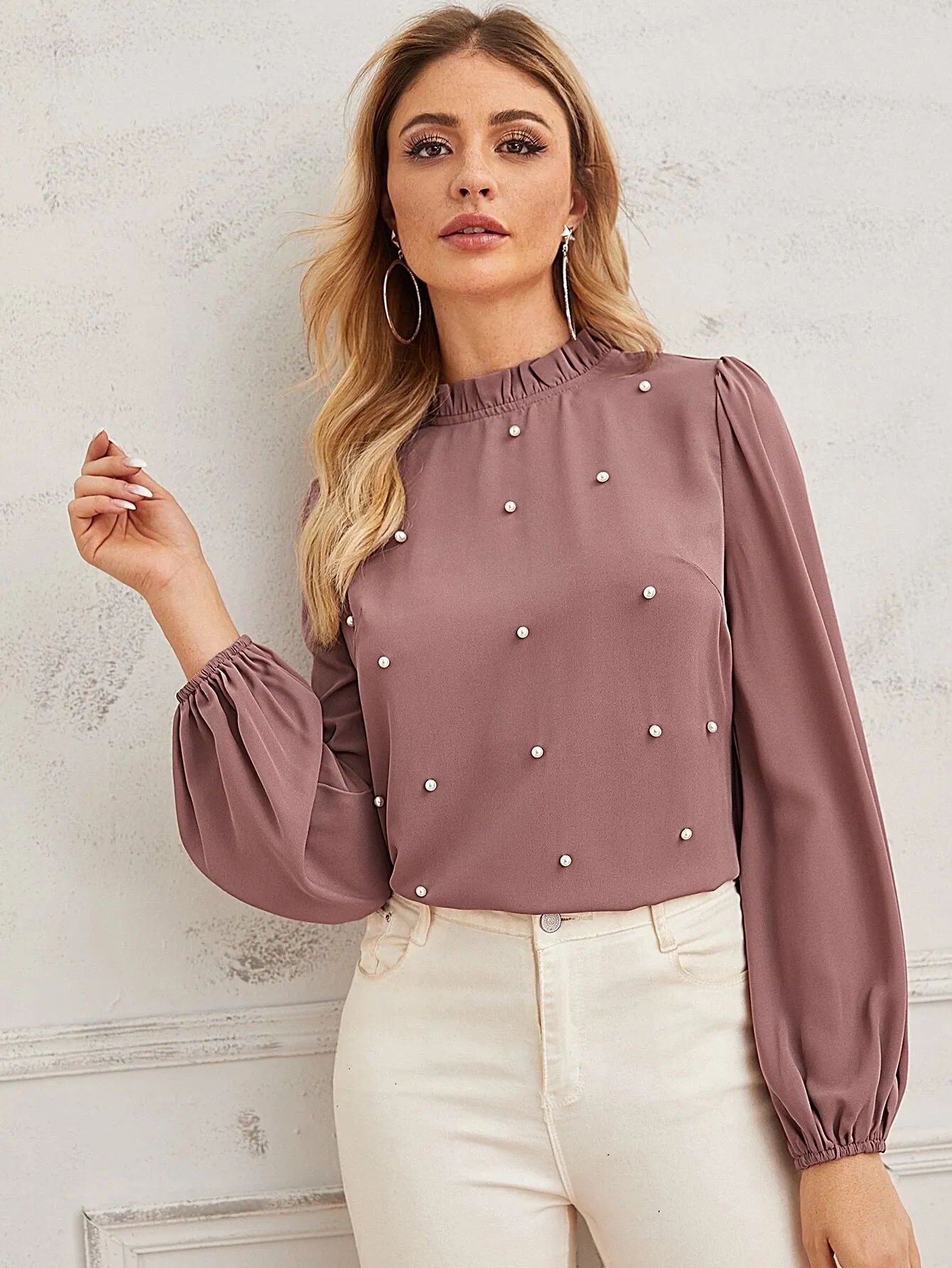 Blusa Elegante com Pérolas - Imagem 14