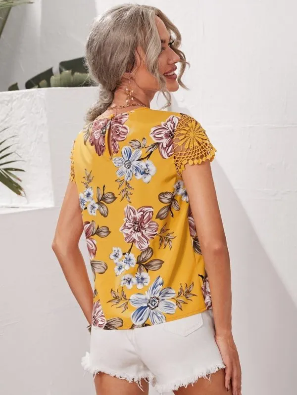 blusa-floral-com-detalhes-12