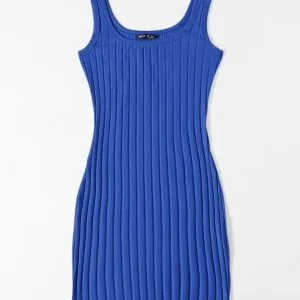 vestido-curto-basico-canelado-28