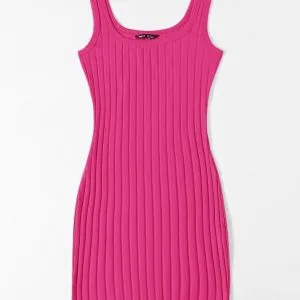 vestido-curto-basico-canelado-33