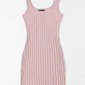 vestido-curto-basico-canelado-43