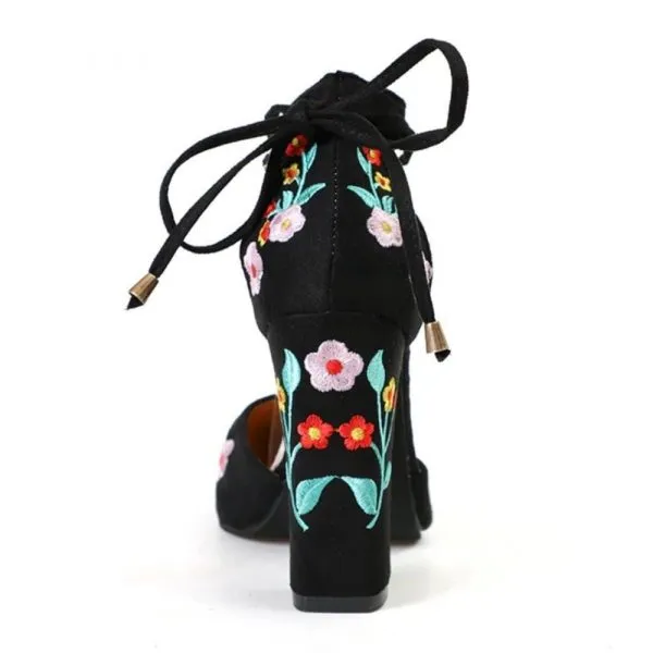 Sapato Bordado Floral - Imagem 6