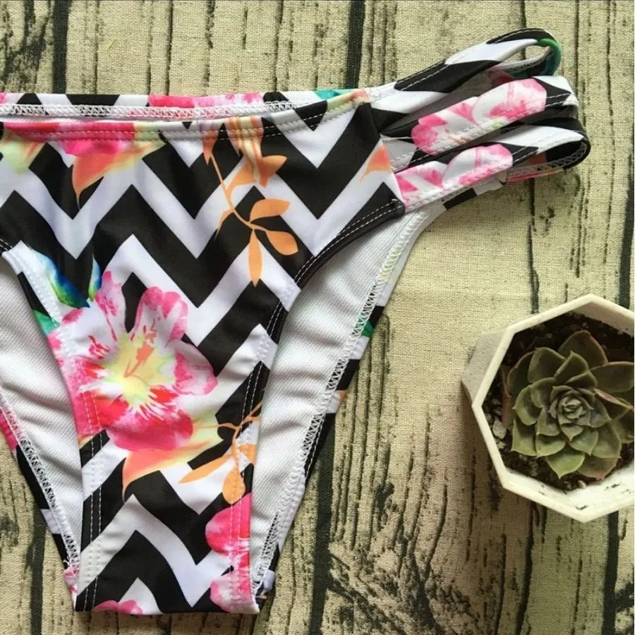 Biquíni Geometric Floral - Imagem 3