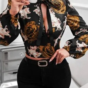 blusa-estampada-rosas-28