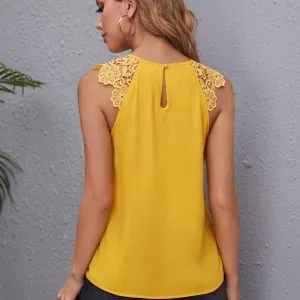 blusa-delicada-com-rendinha-02