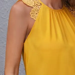 blusa-delicada-com-rendinha-05