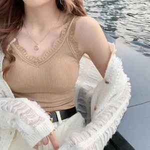 Blusa Com Alça Rendada
