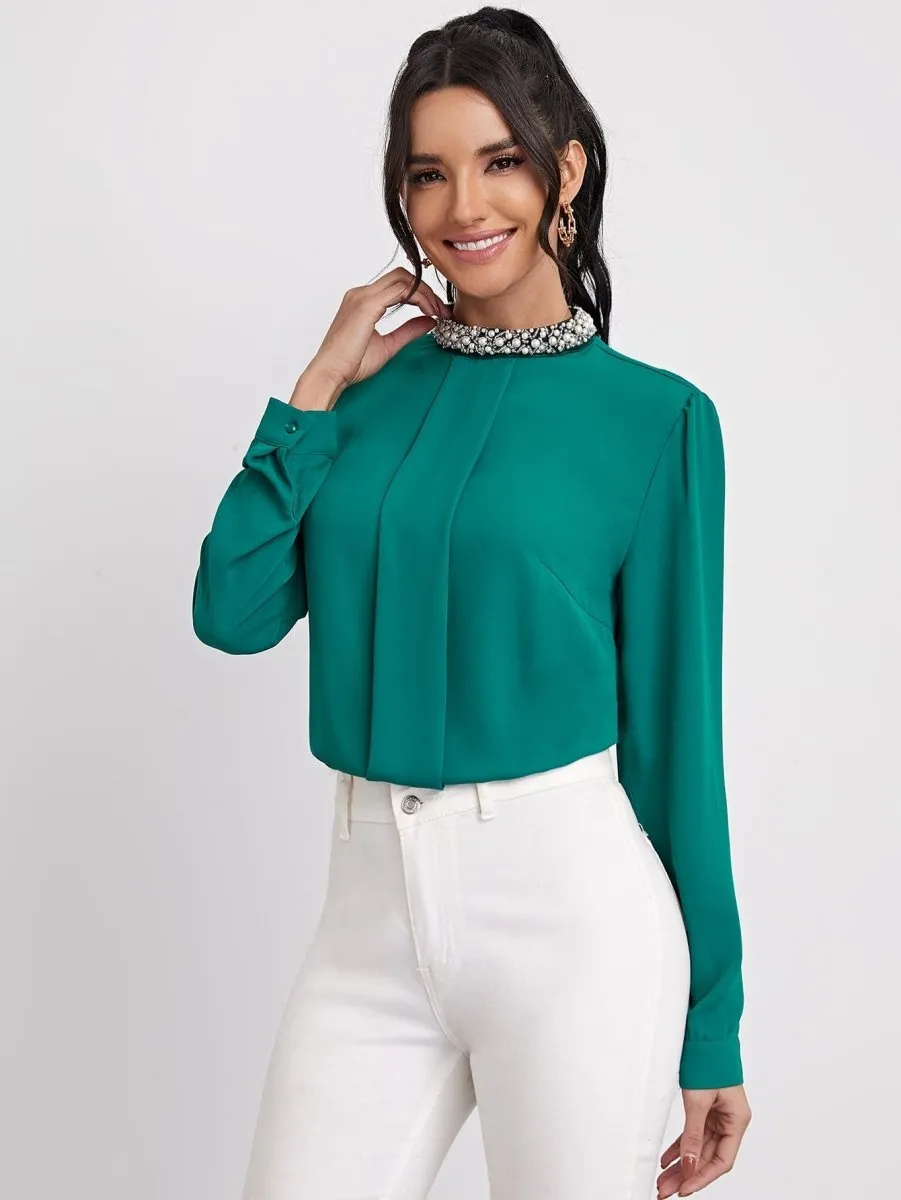 Blusa Elegante Gola Bordada