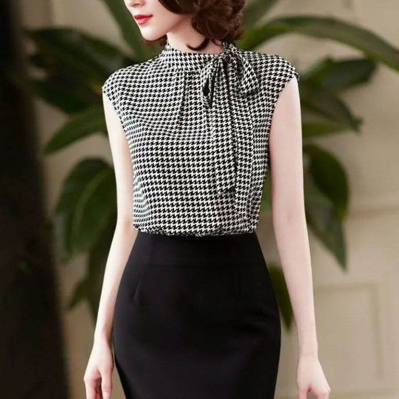 Blusa Gola Laço Pied de Poule - Imagem 6