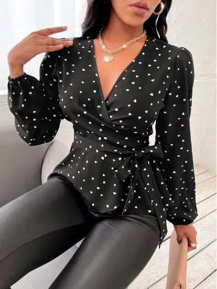 Blusa Transpassada Com Corações - Imagem 3