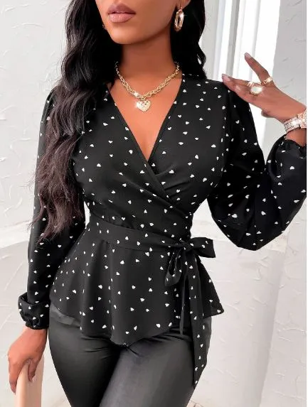 Blusa Transpassada Com Corações - Imagem 2