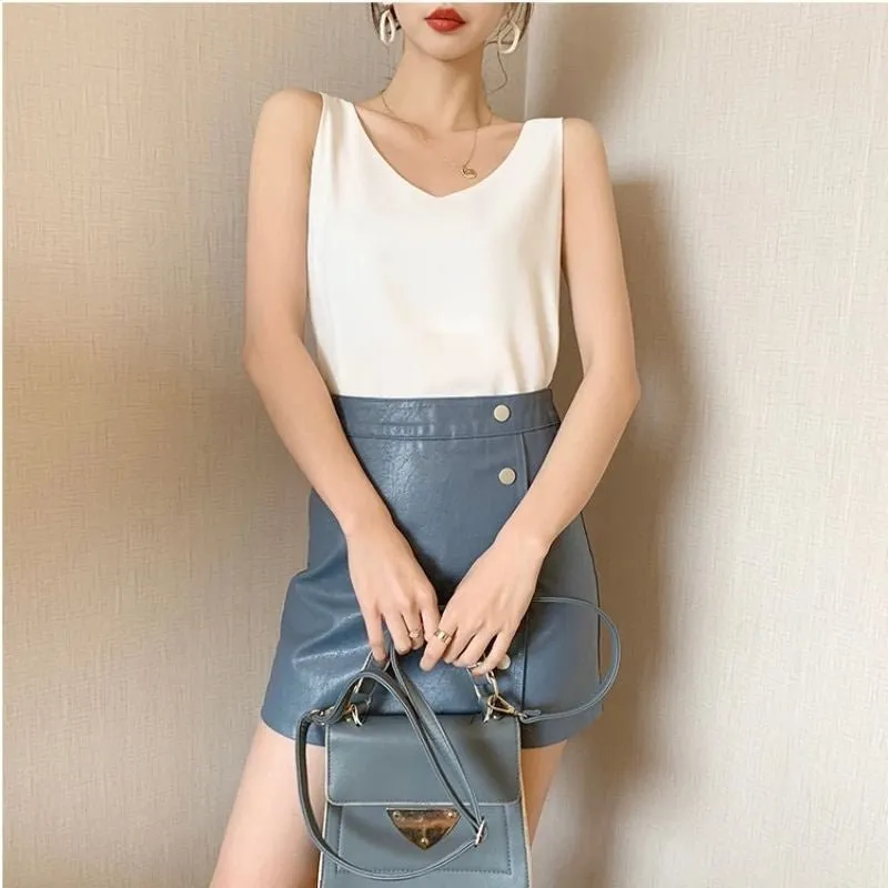 Regata Lisa Decote - Imagem 8