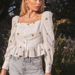 blusa-branca-girassois-bordados-4