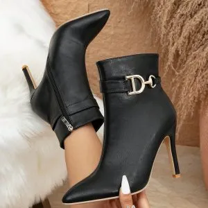 Bota Fivela Dourada