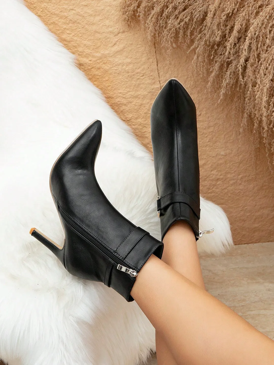 Bota Fivela Dourada - Imagem 4