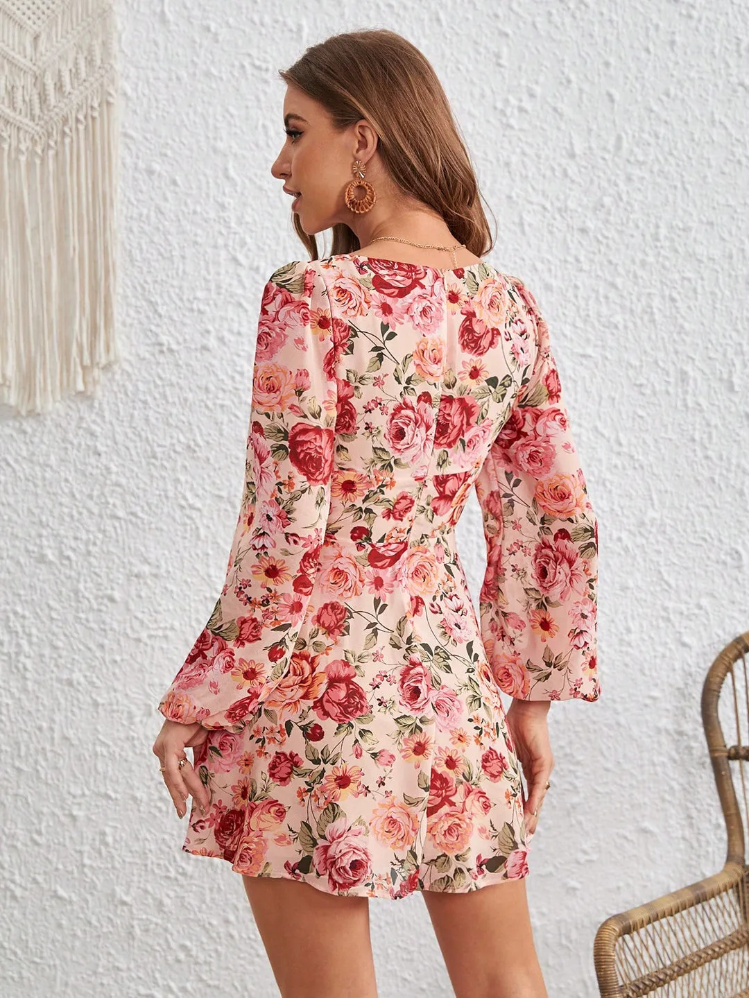 Vestido Curto Floral Acinturado - Imagem 11