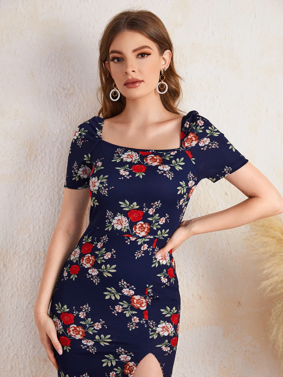 Vestido Midi Floral Bodycon - Imagem 15